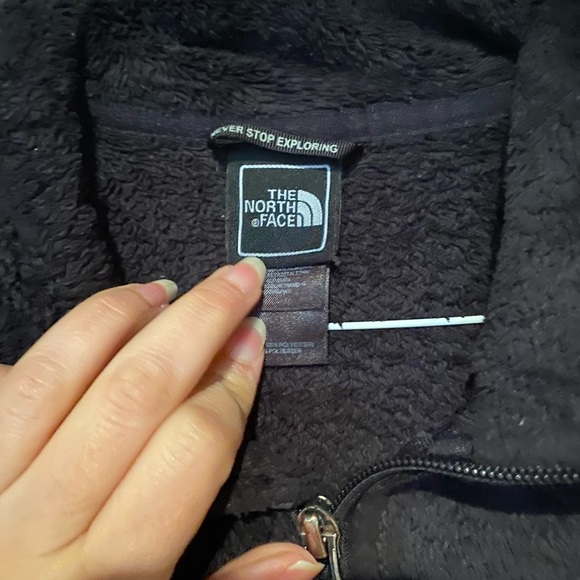 North face jacket - Picture 4 of 4